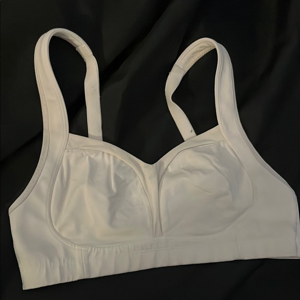 Lululemon Athletica White Scoop Neck Bra
